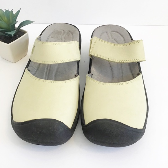 📍SOLD📍KEEN Mary Jane mules women’s size 6.5 - Picture 2 of 6